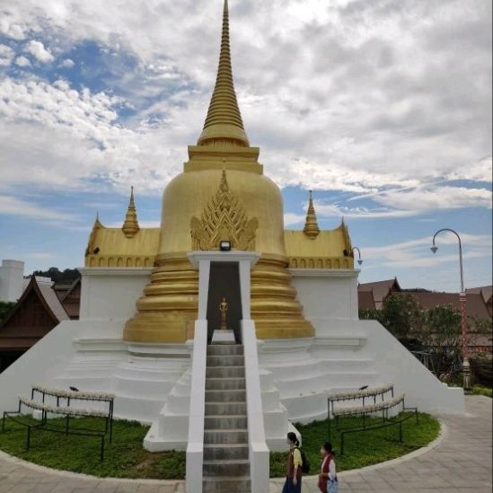 Legend Siam 