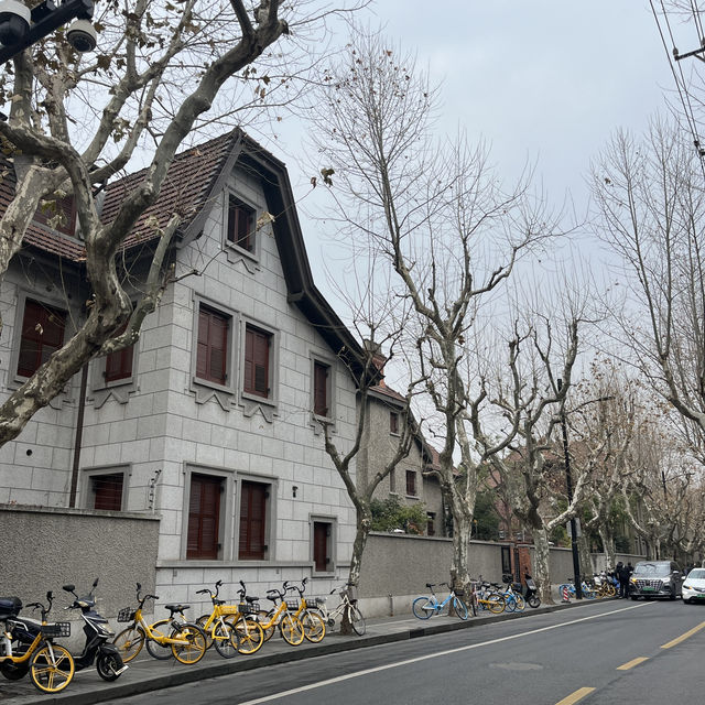 Discovering Shanghai a 2 days Itinerary: A Journey Through Iconic Landmarks