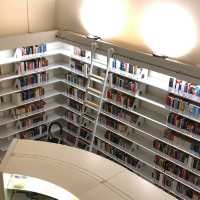 Library Ochard Singapore มันกู๊ดมาก🇸🇬