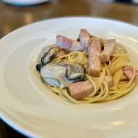 【兵庫・神戸】神戸港と牡蠣料理のマリアージュ「The Oyster Bar KOBE」