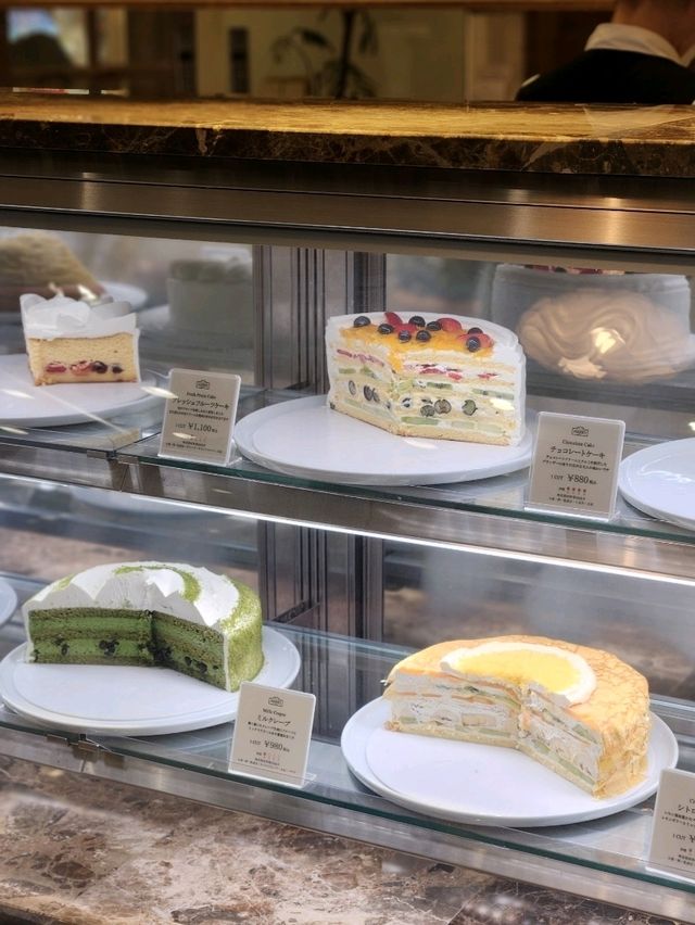 🍰크레페와 시즌 케이크가 있는 하브스 시부야 히카리에신큐스점