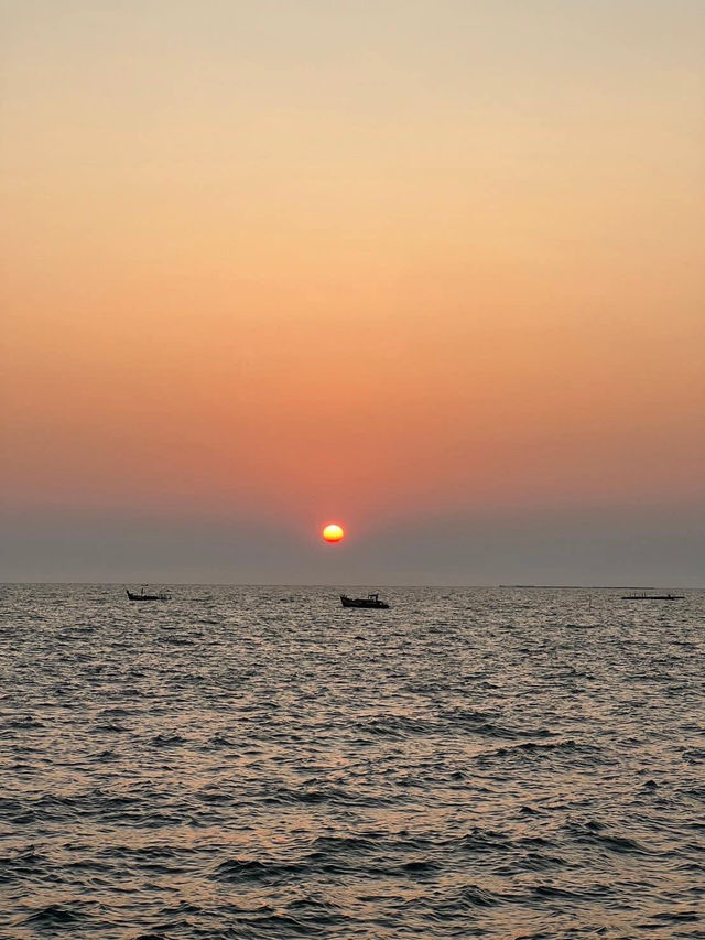 🏖️🌊บางแสน  🗓️ 2024
