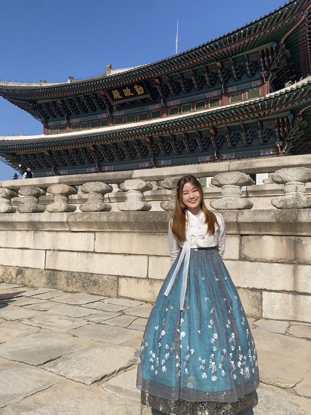  A Timeless Journey at Gyeongbokgung Palace, Seoul