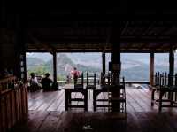 จิบกาแฟชมวิวภูเขาที่เด็กดอยคอฟฟี่บ้านจ่าโบ่