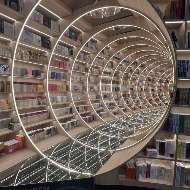 深圳時空隧道書店