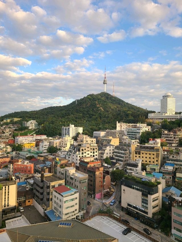 남산뷰 신상호텔 보코명동 클럽라운지