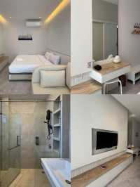 Mira Beachfront Pool Villa Cha-am