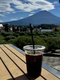 Breathtakingly beautiful day near Mount Fuji 