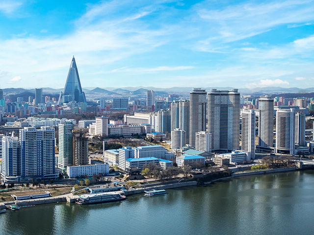 🇰🇵 北韓旅遊 – 一場充滿神秘色彩的異國體驗！ ✈️✨