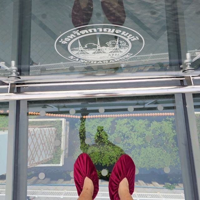 ชมวิวสวยๆ บน Skywalk กาญจนบุรี
