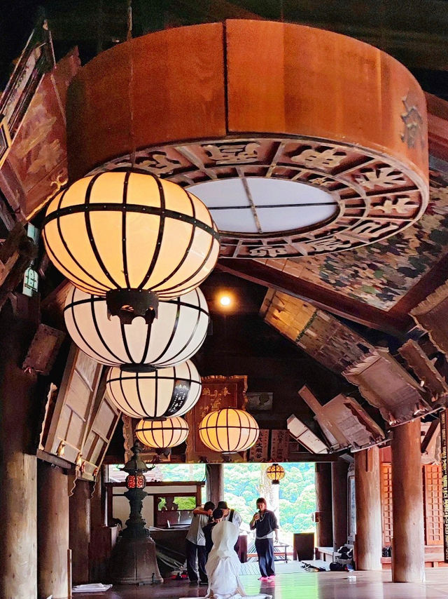 四季折々の花が彩る「長谷寺」へ！階段の先に広がる絶景とご縁結びのご利益を感じて