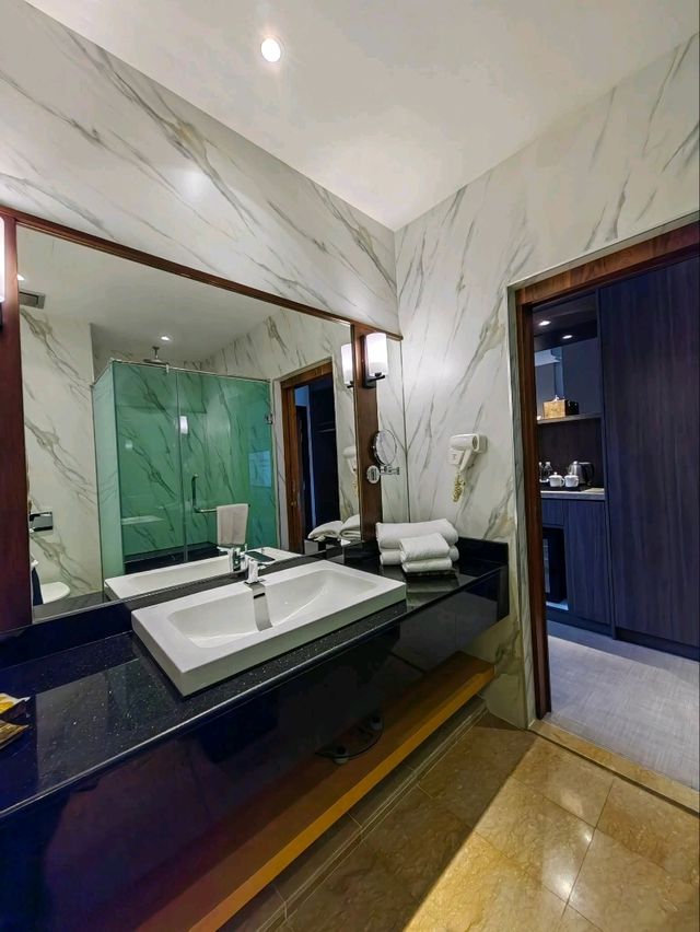 "GEO Resort Genting: Mountain Elegance & Modern Comfort Beneath the Clouds"
