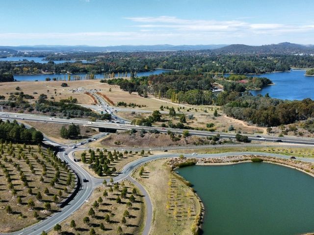 Discover the Enchanting National Arboretum Canberra! 