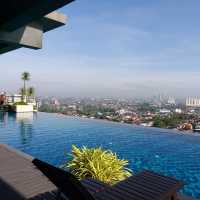 Tranquil Retreat at Holiday Villa, Johor Bahru