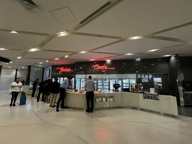 Melbourne Star Alliance Lounge Experience 