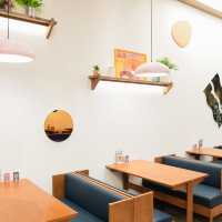 On the Table, Tokyo Cafe