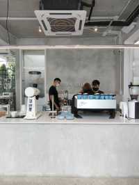AG Aston Gilbert cafe คาเฟ่พรหมคีรี