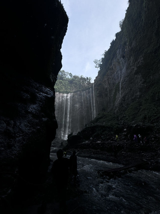 Indonesia Sewu Waterfall 