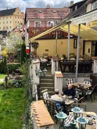 Wandering Through Český Krumlov – Cobblestones, Cafés & Fairytale Vibes