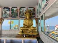 รอยพระพุทธบาทจำลอง วัดเกาะลอย