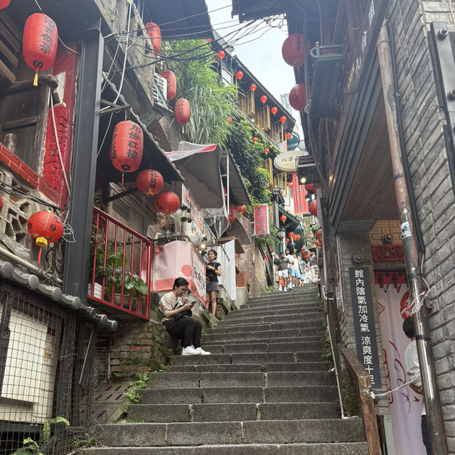 Jiufen Old Street ✨🏮 ที่เที่ยวสุดฮิตในไทเป