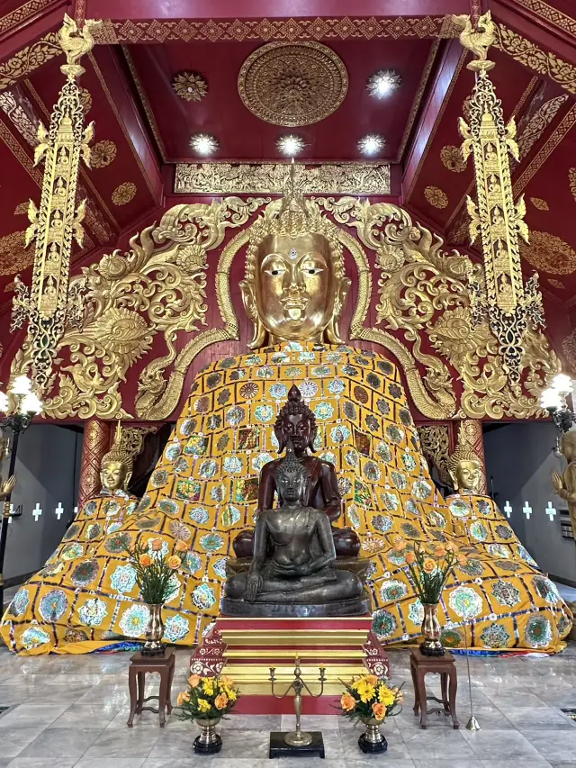 1 วันไหว้พระเชียงราย – เส้นทางศรัทธา สัมผัสพลังใจ