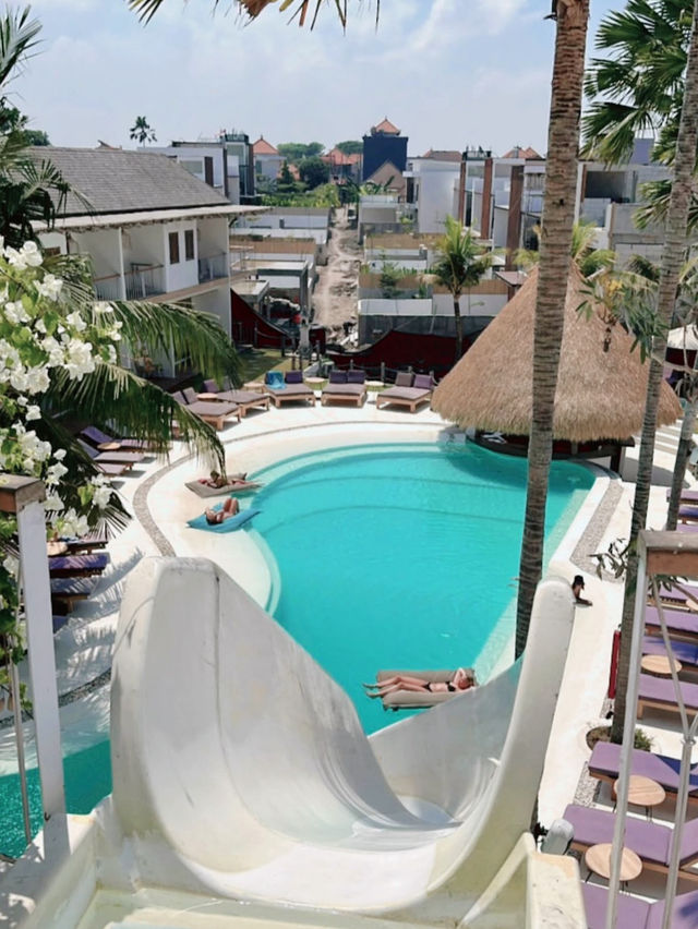 🌺 Paradise Found: A Dreamy Escape at Kos One Hostel, Bali