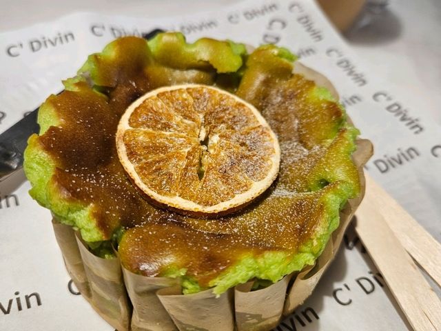 大梅沙要住萬豪萬楓酒店，取了沙灘還有單車遊