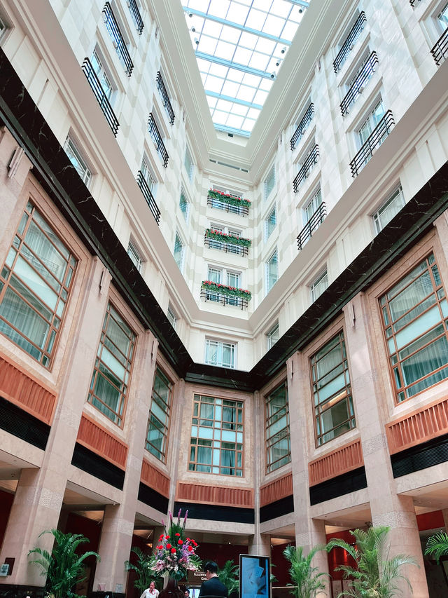 Where to Stay in Singapore If You Have the Budget: The Iconic Fullerton Hotel
