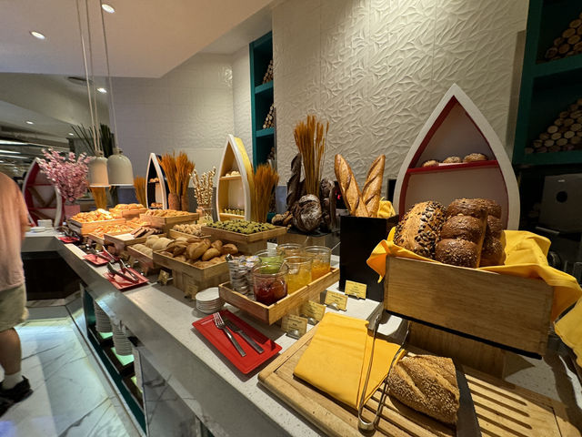 Buffet Bliss at 2Pangea – Breakfast Done Right