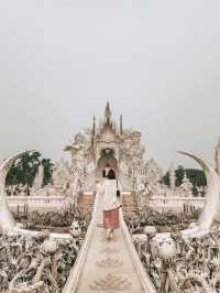 The Dazzling White Temple of Chiang Rai – A Work of Art You Can Walk Through 🤍✨
