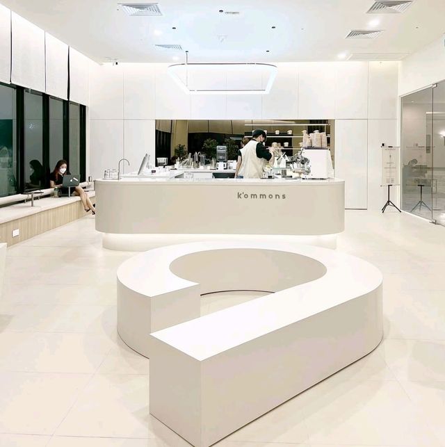 Kommons Cafe