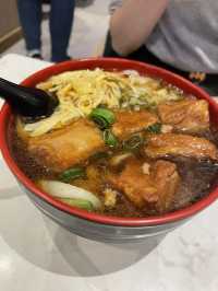 🇫🇷 Chez Xu for Wenzhou beef noodles 🍜 
