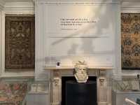William Morris Gallery: A Journey into Art and Life in London 🎨🏡