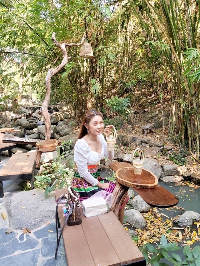 ตลาดบ้านมอญ ห้วยน้ำใส สวนผึ้ง