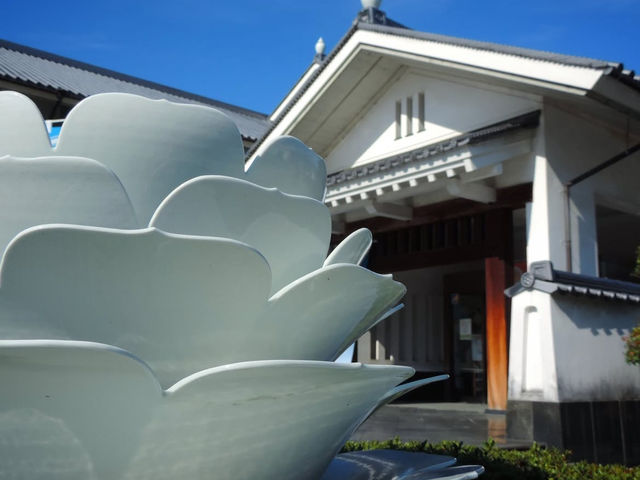 【砥部焼伝統産業会館】やさしい白と藍に出会う、器の里の旅🏺💙