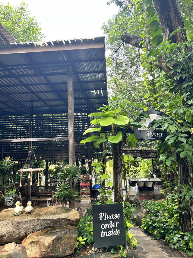 เถียงนา คอฟฟี่ แอนด์ เบเกอรี่ ฟาร์ม – จังหวัดตาก