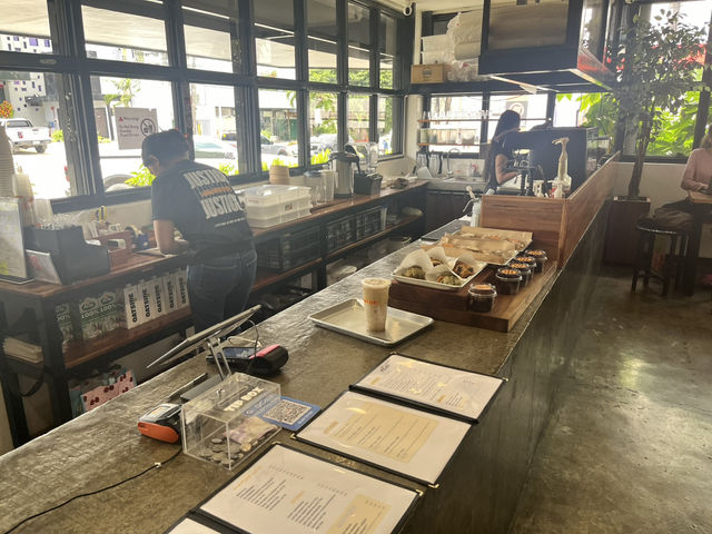 セブ島で落ち着けるカフェ☕️🛜