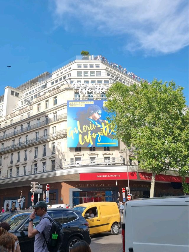 Shopping in Style: A Lafayette Paris Adventure