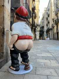 Barcelona: A Colorful City Full of Life and Art