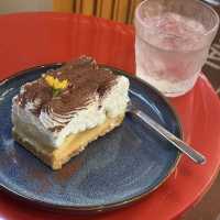 Calm and Coff Cafe 