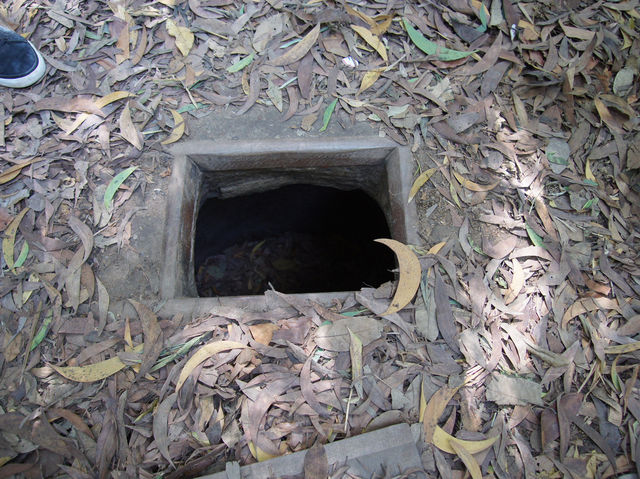 🕳️ A Deep Dive into History: Visiting the Cu Chi Tunnels