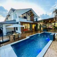  Splash & Serenity: A Grand Family Escape at The Viista Villa