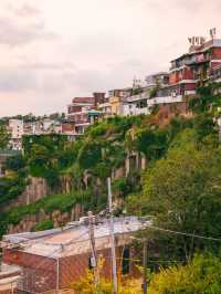 Hidden Sunset Gem in Seoul – Clifftop Village Escape 🌇
