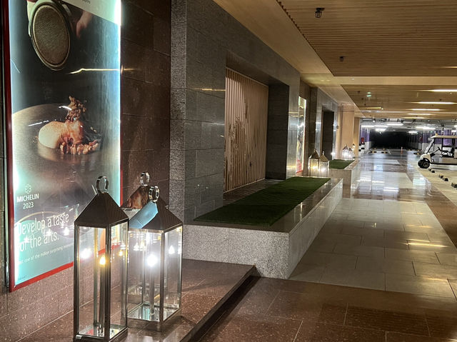 Underwater Dreams at Ocean Suites