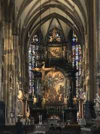 Bone Crypts & Dragon Scales: Gothic Vienna Unbound