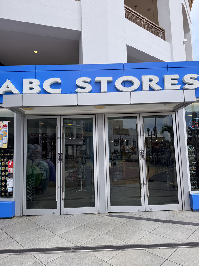 괌 여행자의 편의점, ABC 스토어