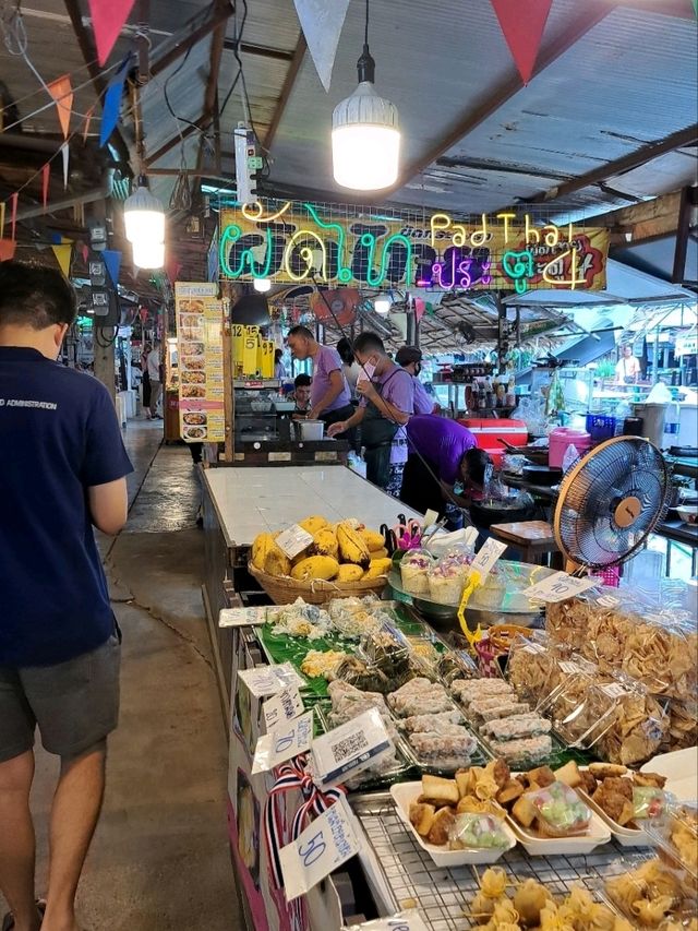 🍊🍉 "คลองลัดมะยม" ตลาดวิถีไทย ที่ไม่ควรพลาด!