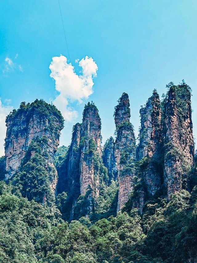 Breathtaking Zhangjiajie, Budget-Friendly Adventure