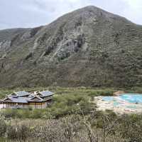 ⛩ 黄龙古寺 – Sacred Gem of Huanglong